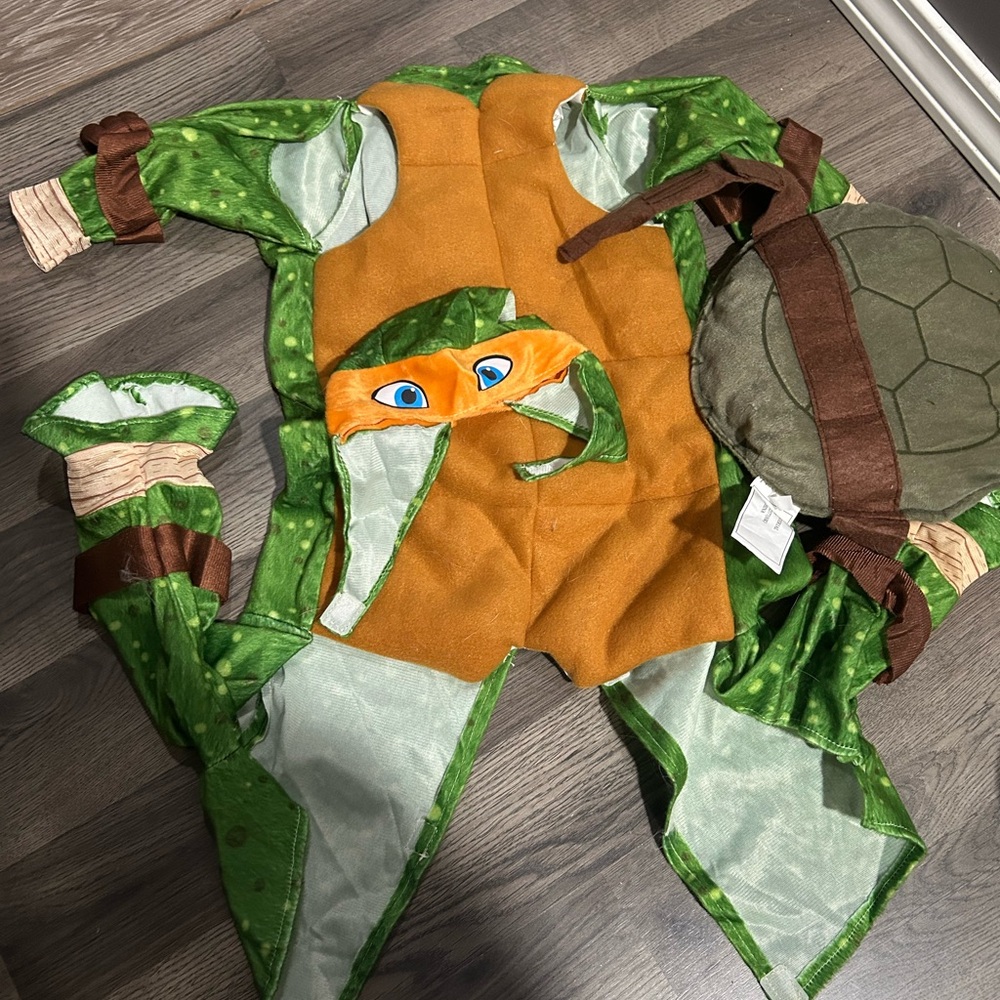 Dog/pet Ninja Turtle Costume - Green and Orange